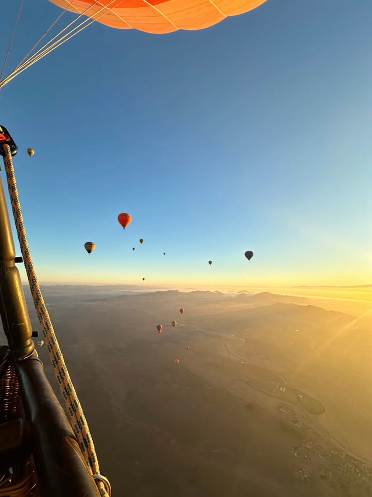 marrakech, morocco, hot air balloon flight, bucket list, sunrise, desert, activities, must do